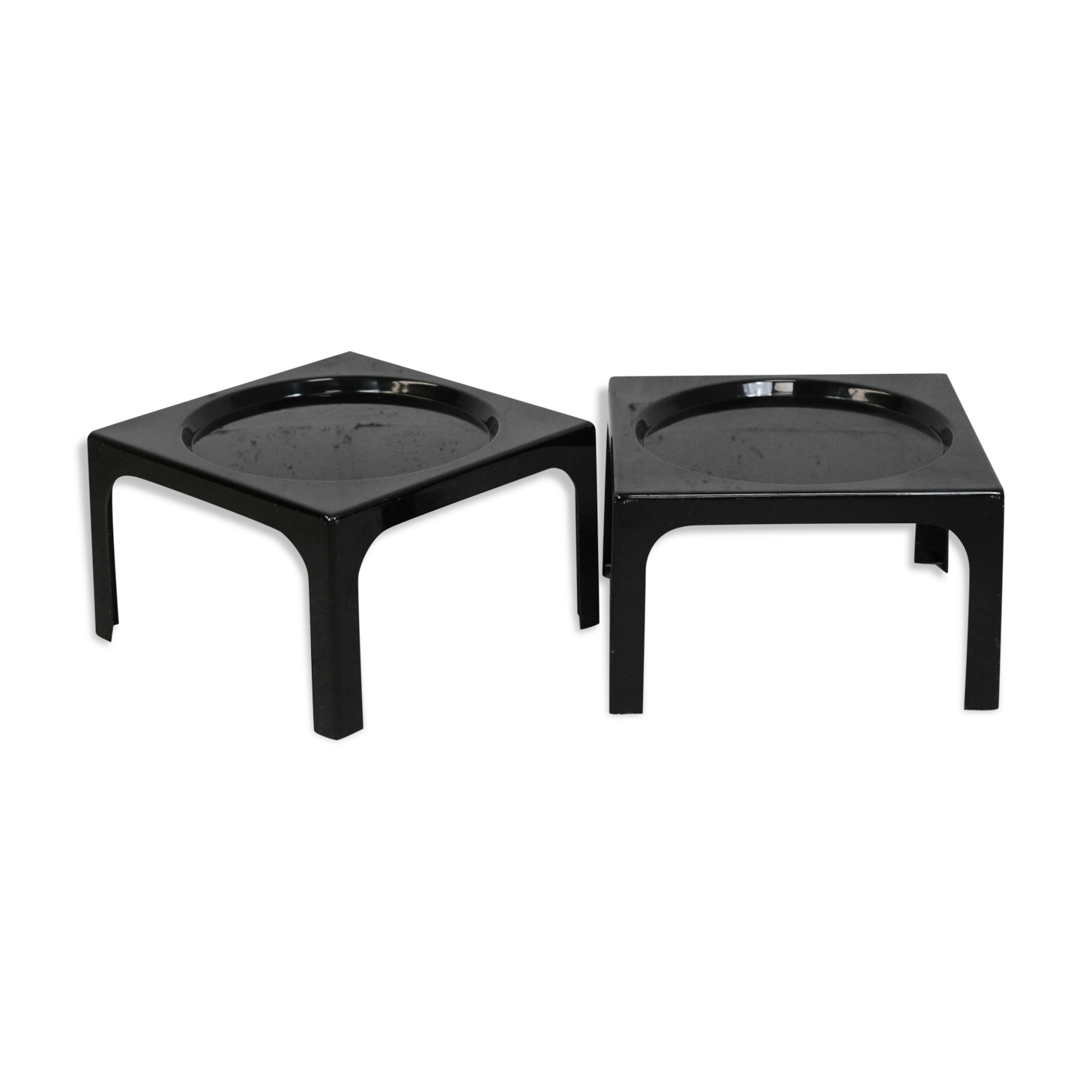 Pair of space age fiberglass coffee tables, Circa 1970