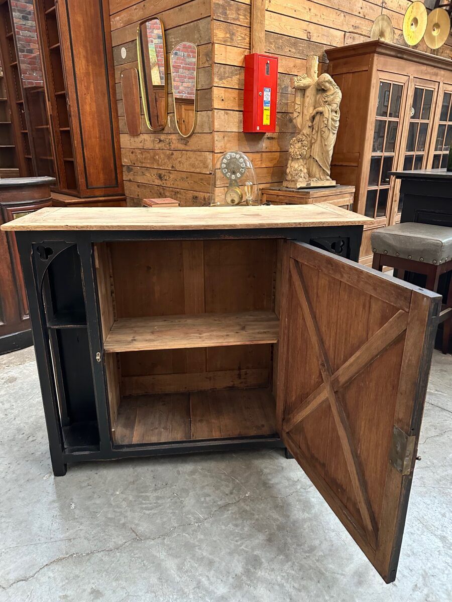 Black patinated bar back