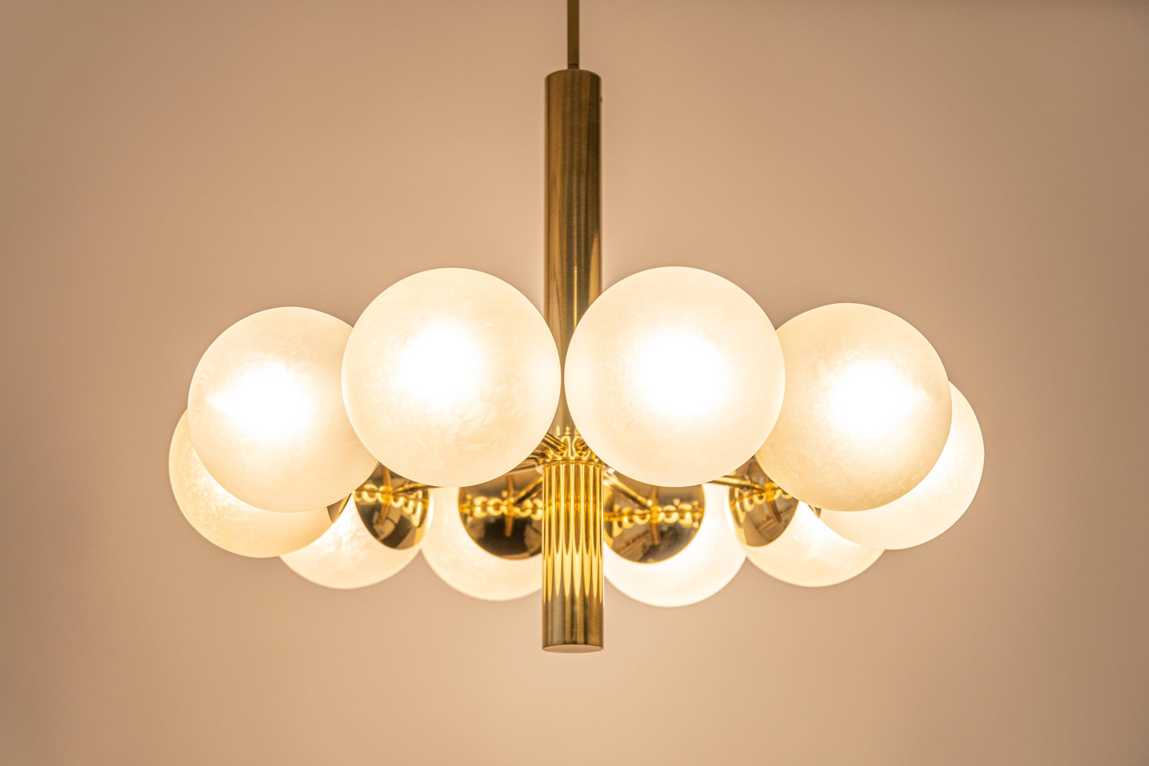 Grand lustre Kaiser Sputnik en globes de verre, Allemagne, années 1970