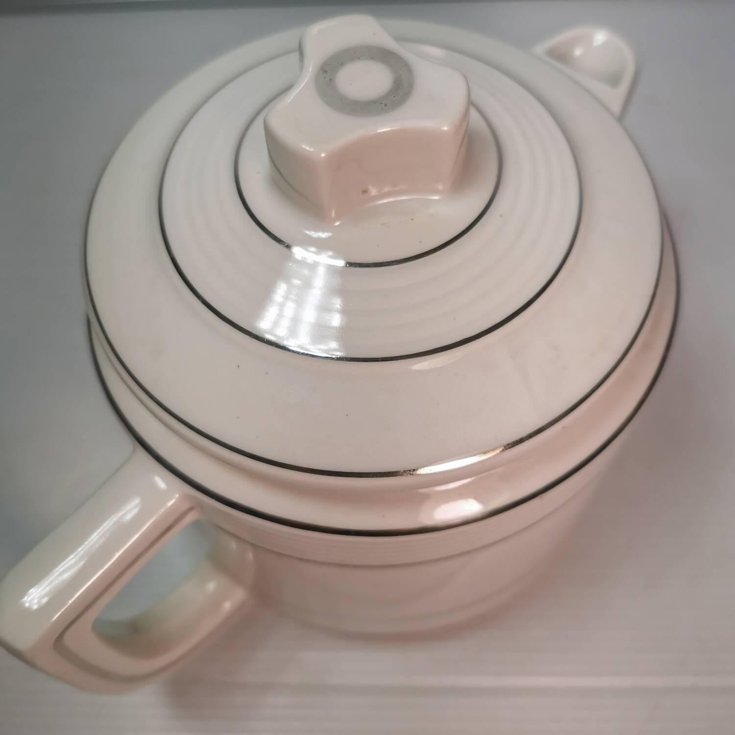 Vintage art deco teapot coffee maker. pillivuyt French porcelain