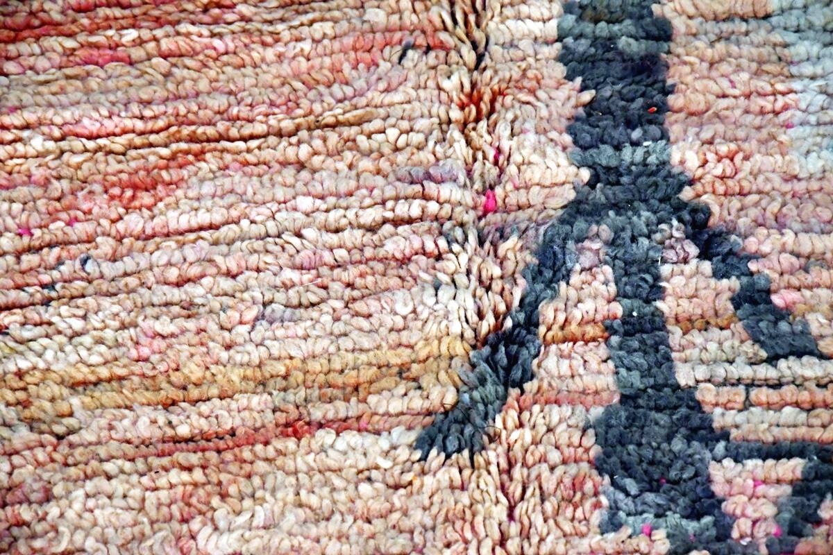 Moroccan Berber rug Boujaad 260 x 156 cm New