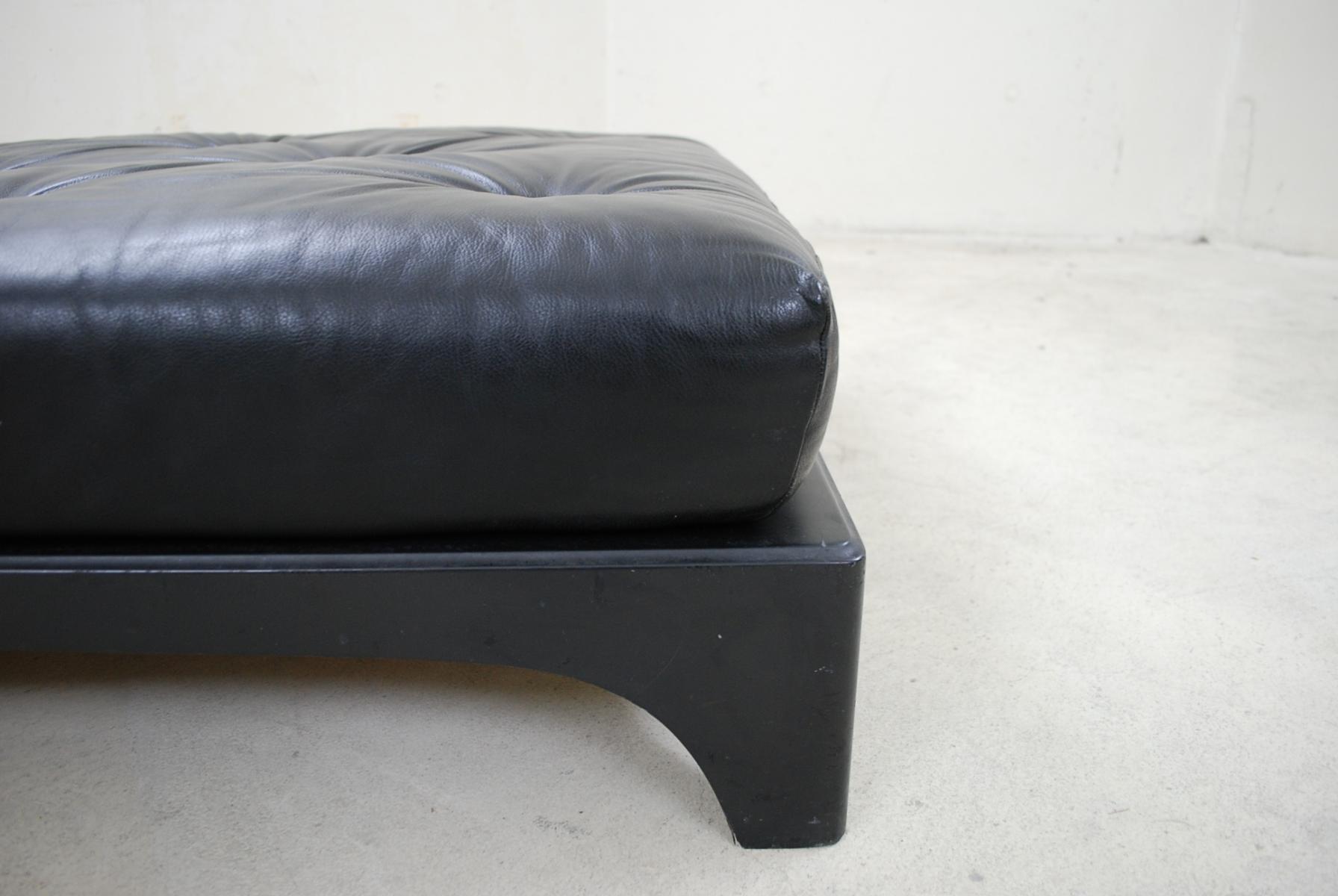 Lit vintage en hêtre et fibres de verre