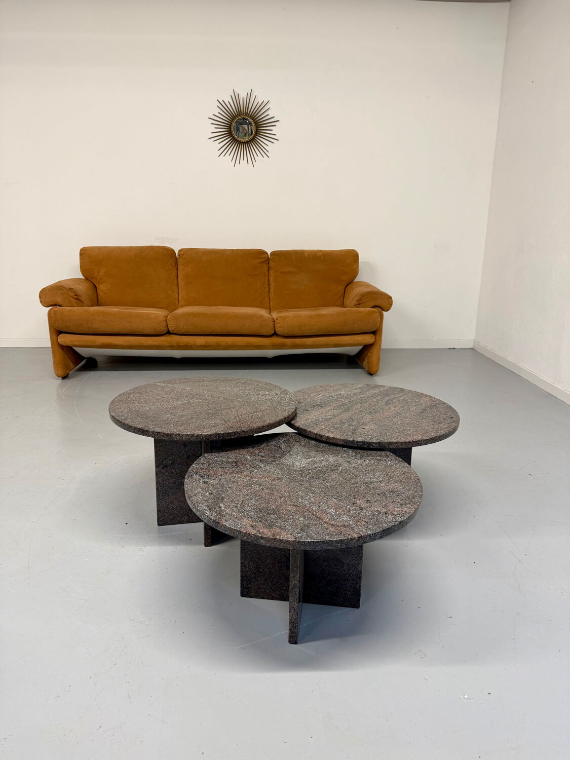 Vintage 1970s design round granite nesting coffee table with 3 elements.