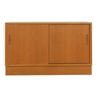 Buffet en placage de chêne, années 1960