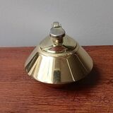 Conical table lighter