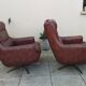 Paire de fauteuils pivotants en simili cuir, années 70