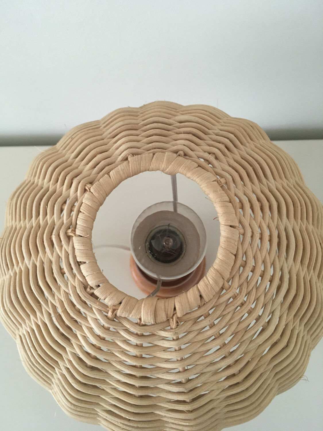 Wicker lamp