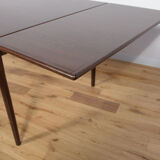 Table à manger extensible en chêne danois, années 1960
