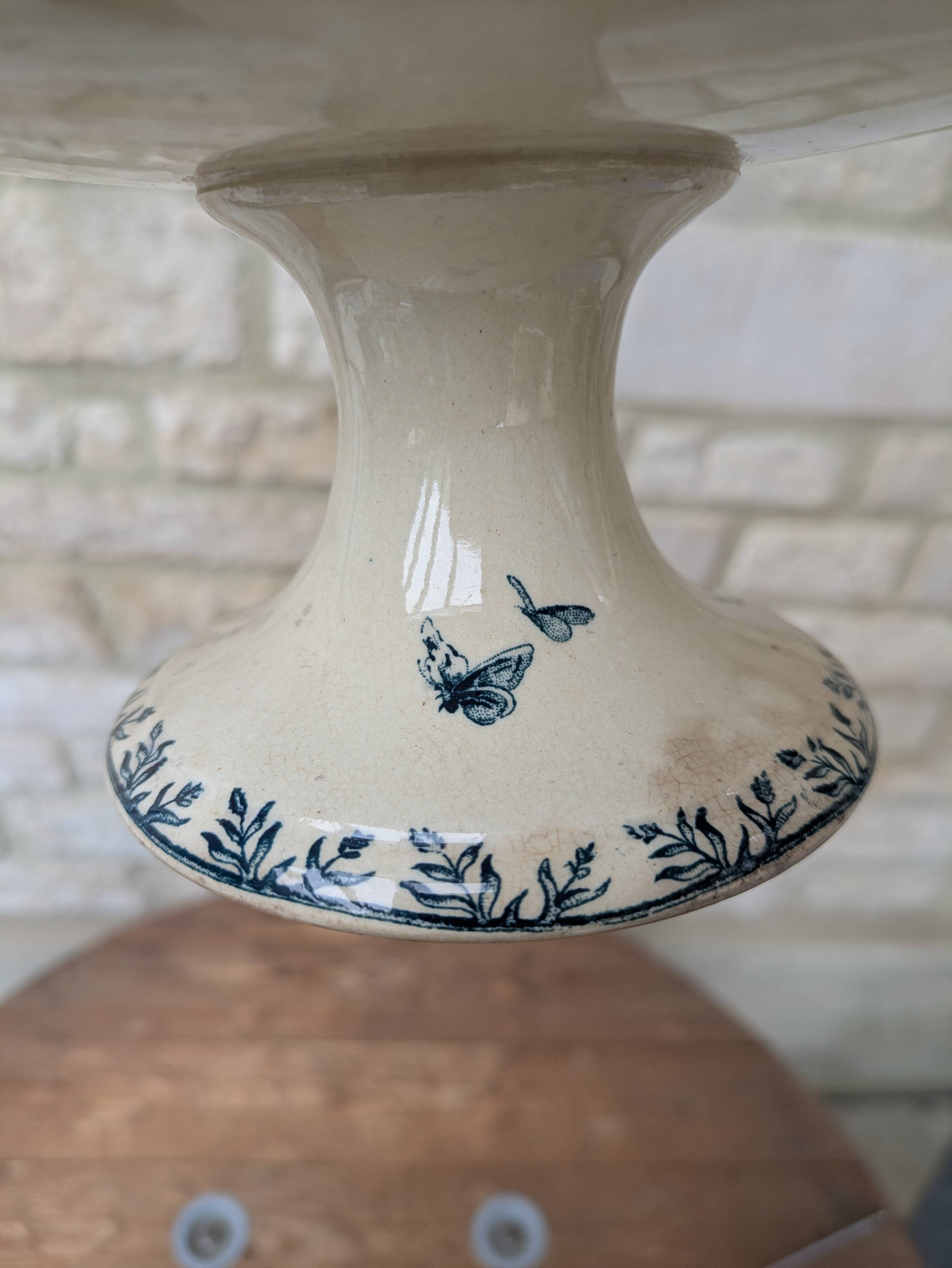 Opaque porcelain compote from Gien, Villageois model, Terre de Fer.