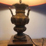Table lamp