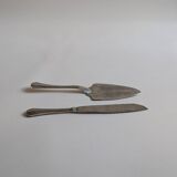 Serving cutlery