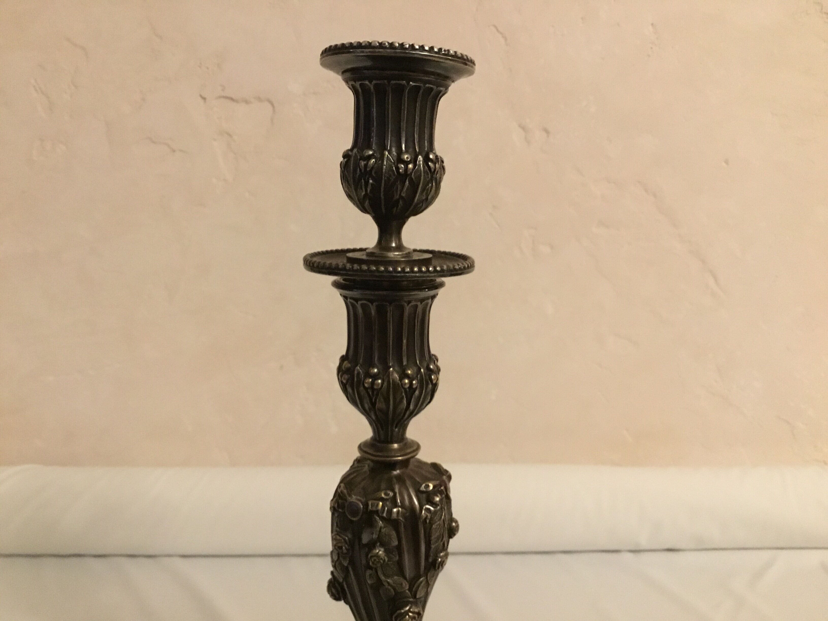 Finely decorated double-decorated silver bronze candlestick