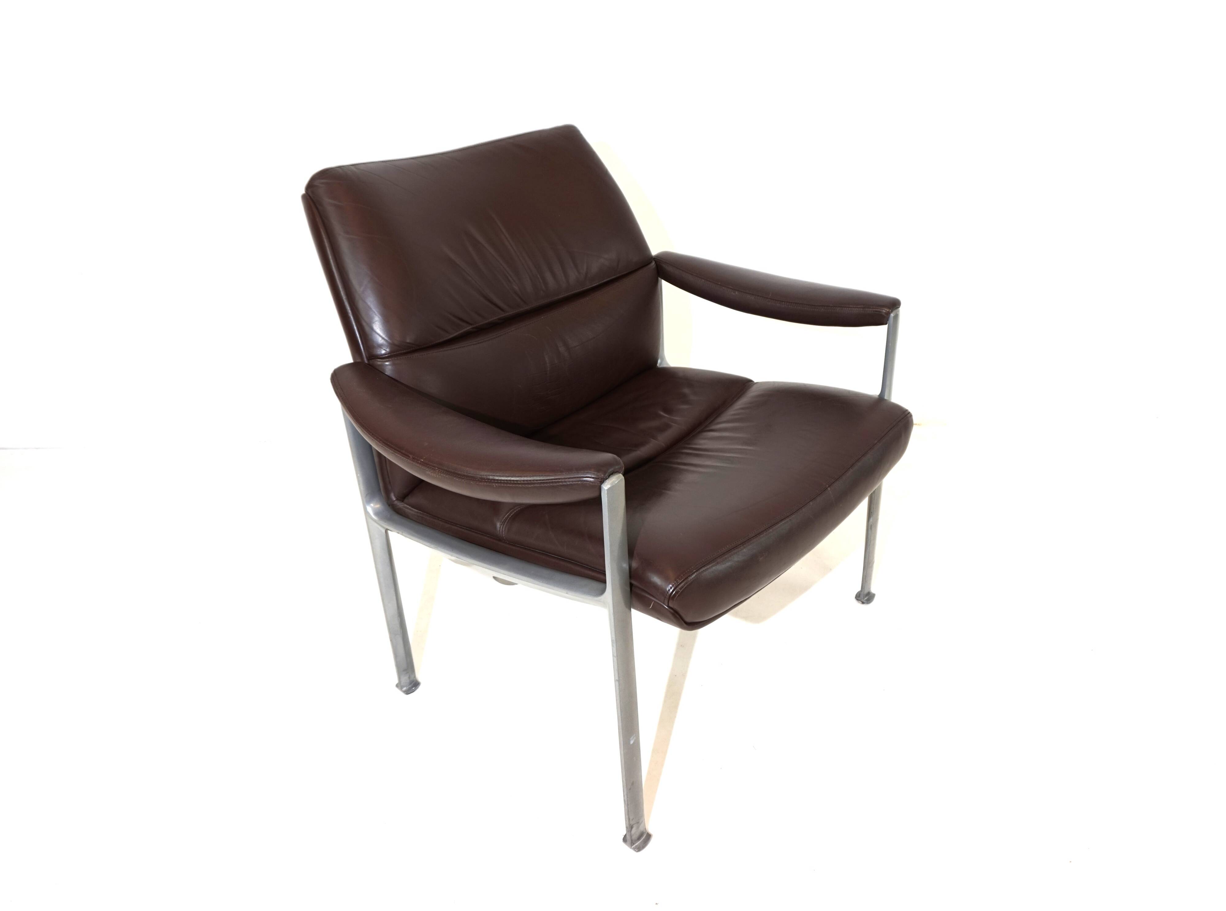 Röder Söhne leather lounge chair by Miller Borgsen