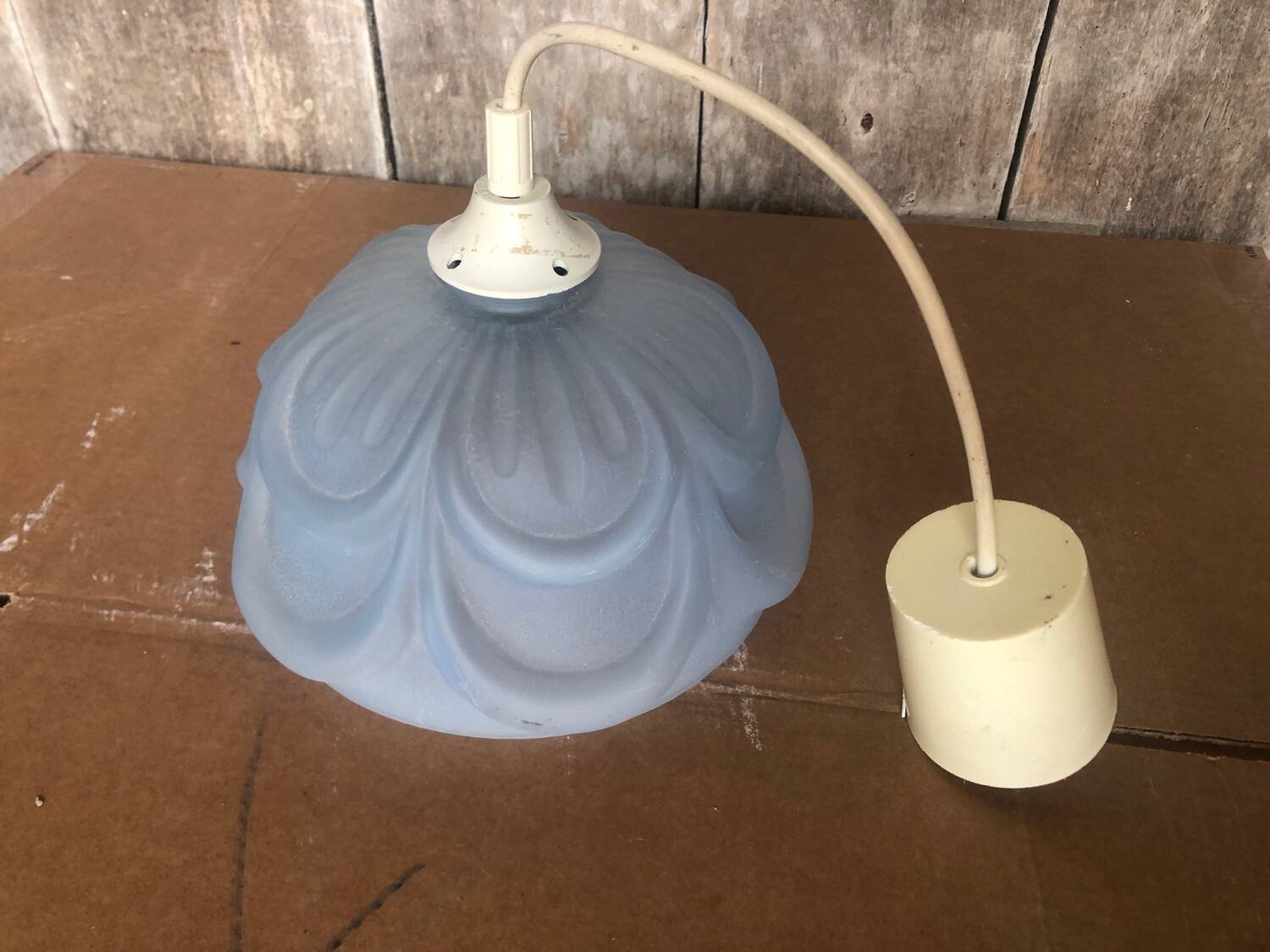 Ancienne Suspension Verre Moulé Bleu + Douille Vis Vintage #A708