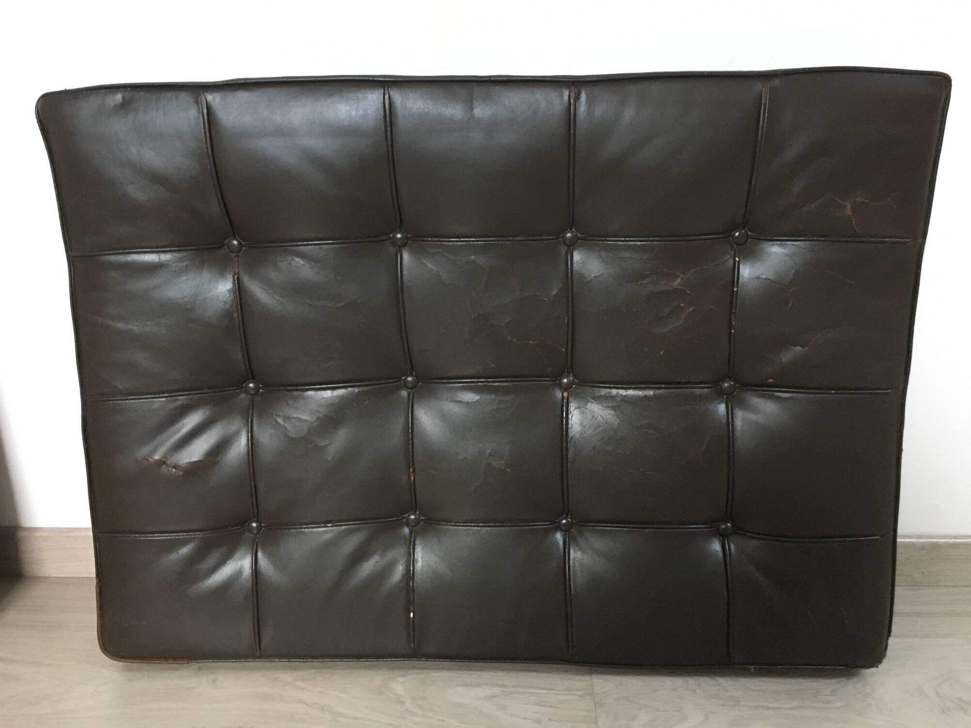Barcelona armchair by Ludwig Mies van der Rohe for Knoll 1980