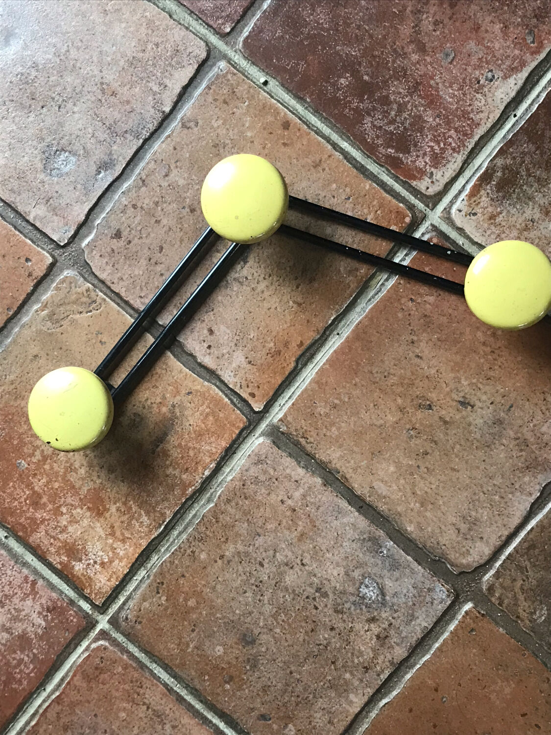Metal hook 60s