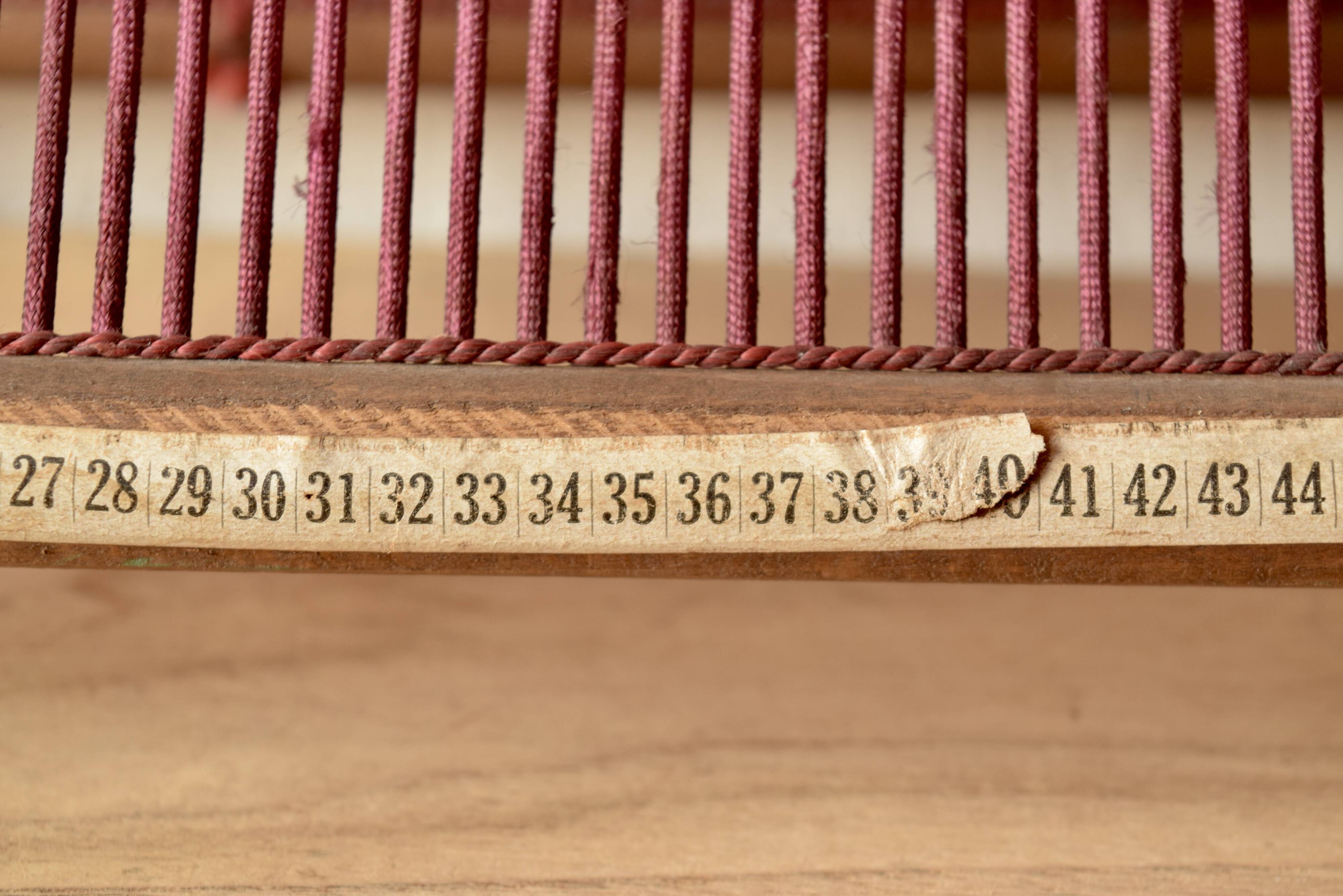 Vintage record holder for 50 vinyls - 1960s