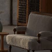 Danish two-seater canapé from the early 20th century in merino wool and wood, 1930s.