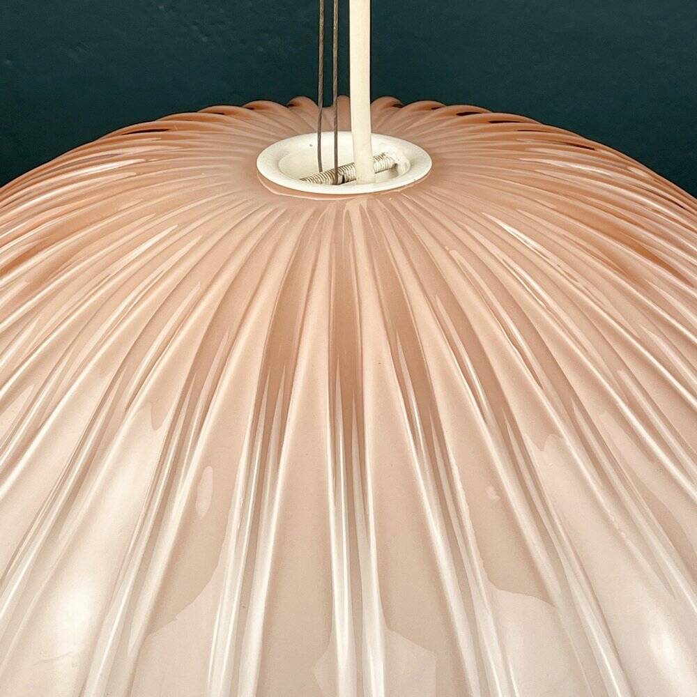 Vintage Italian pink Murano glass chandelier, 1970s.