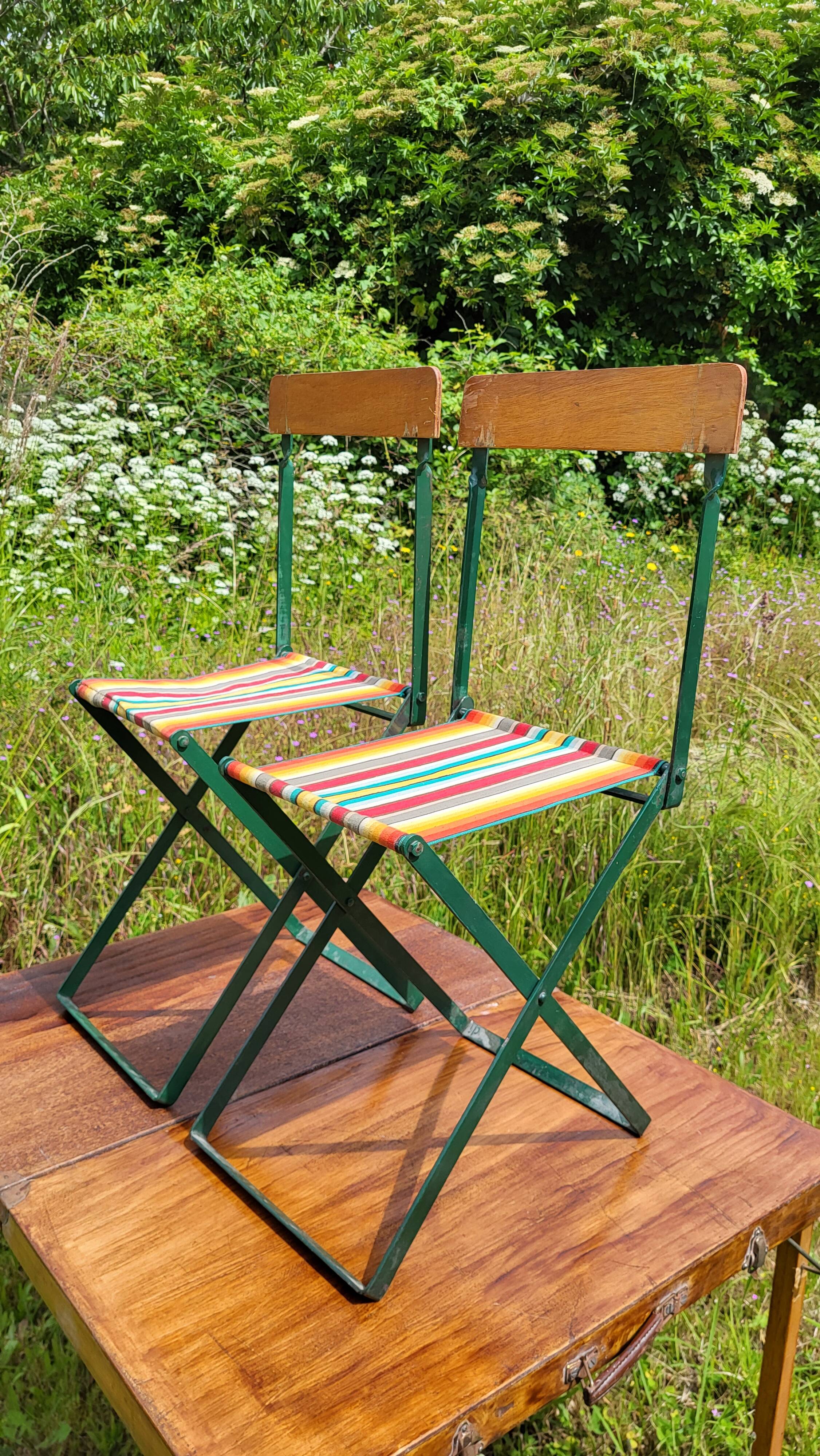 Vintage 1950's picnic table & chair
