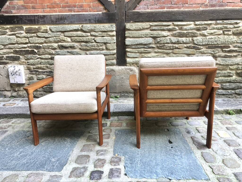 Pair of Danish armchairs 1970