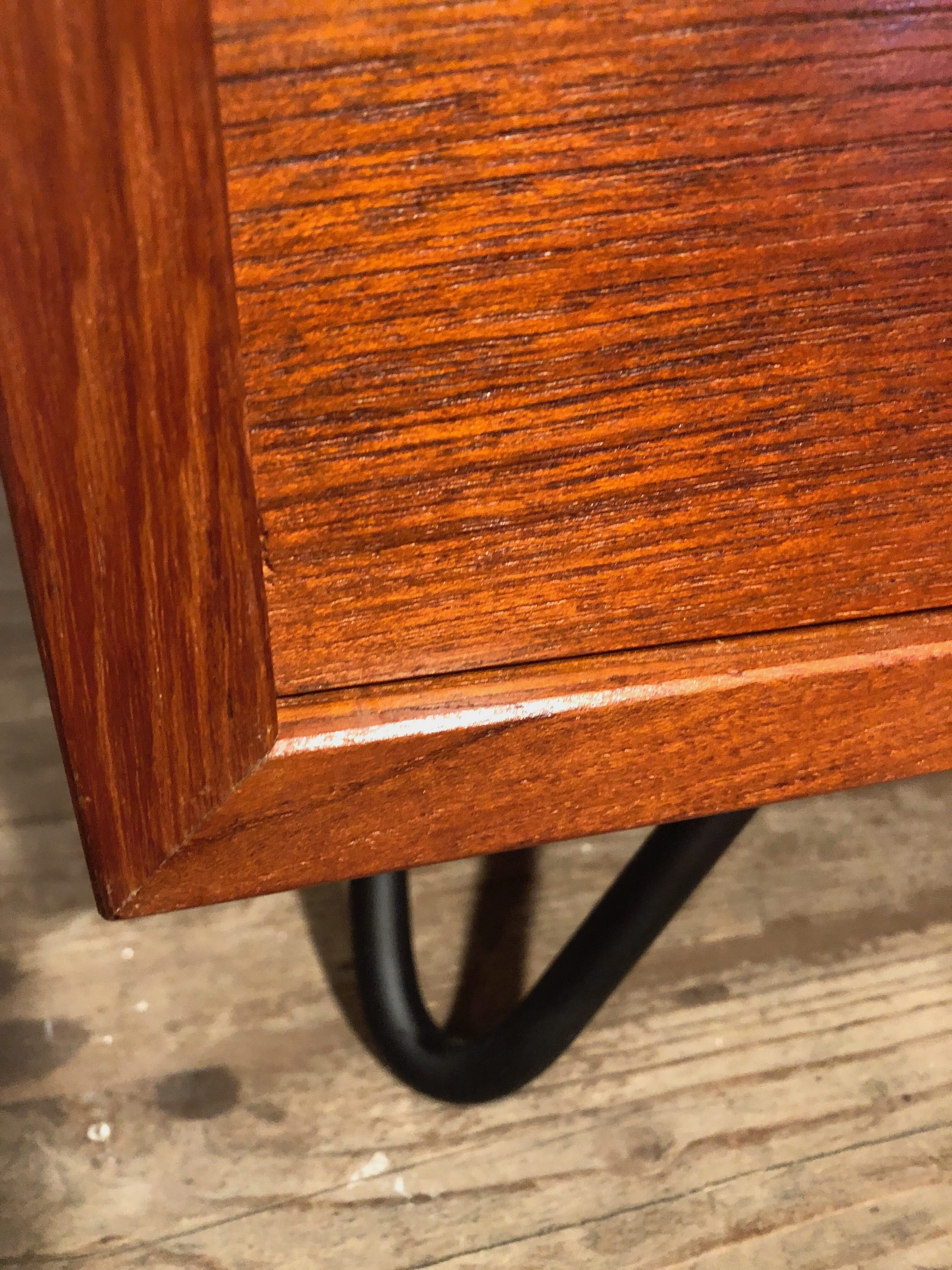 Scandinavian chest of drawer