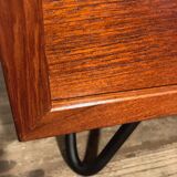 Scandinavian chest of drawer