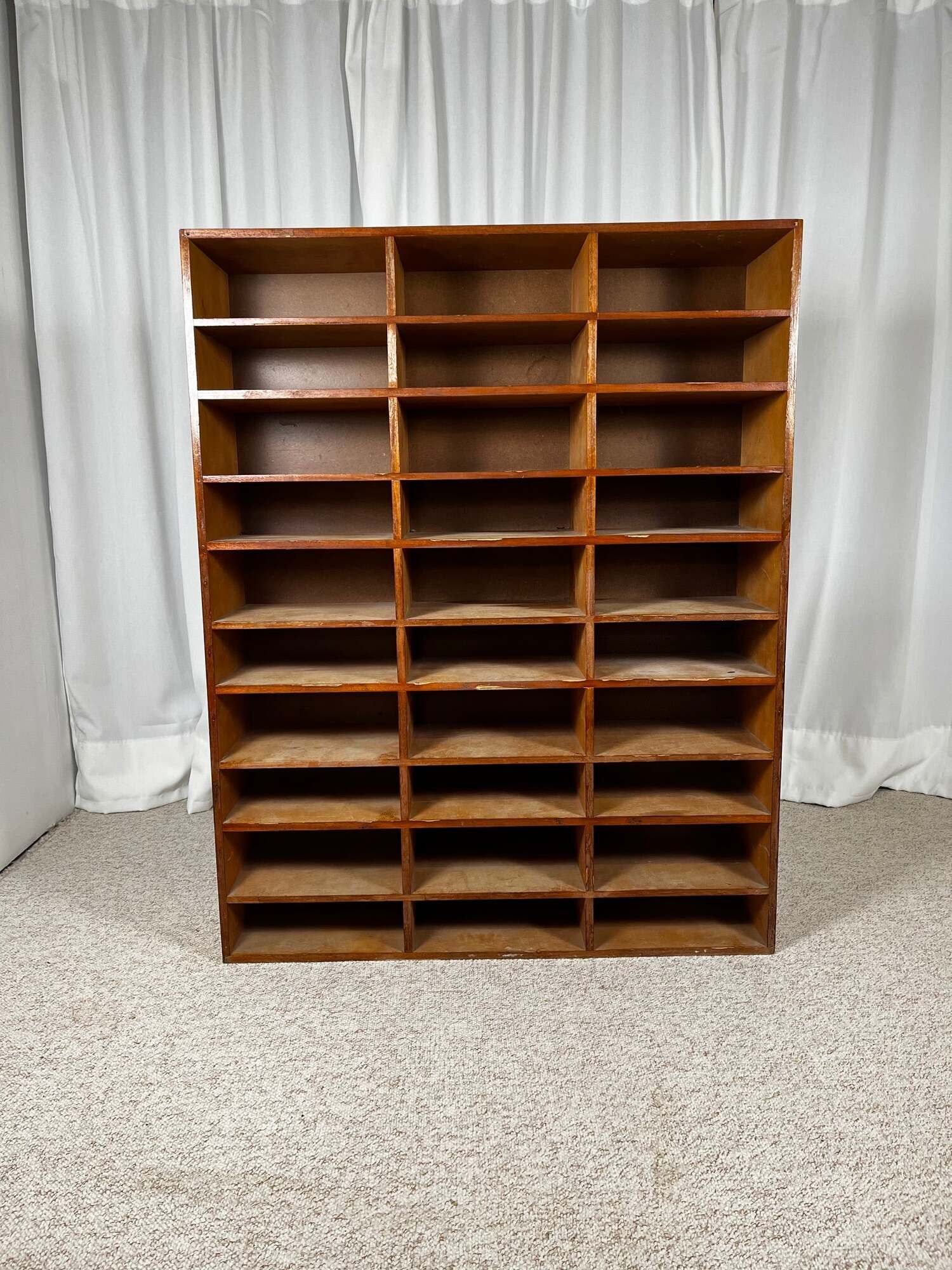 Meuble de métier 30 cases, première moitié du XXème siècle