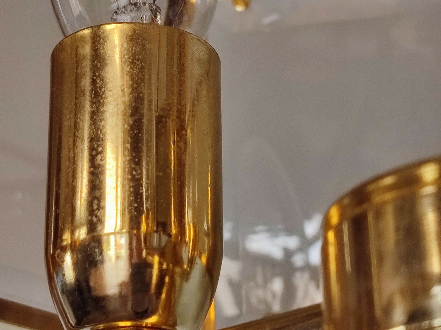 Brass pendant lamp and five-faceted vintage smoked glasses
