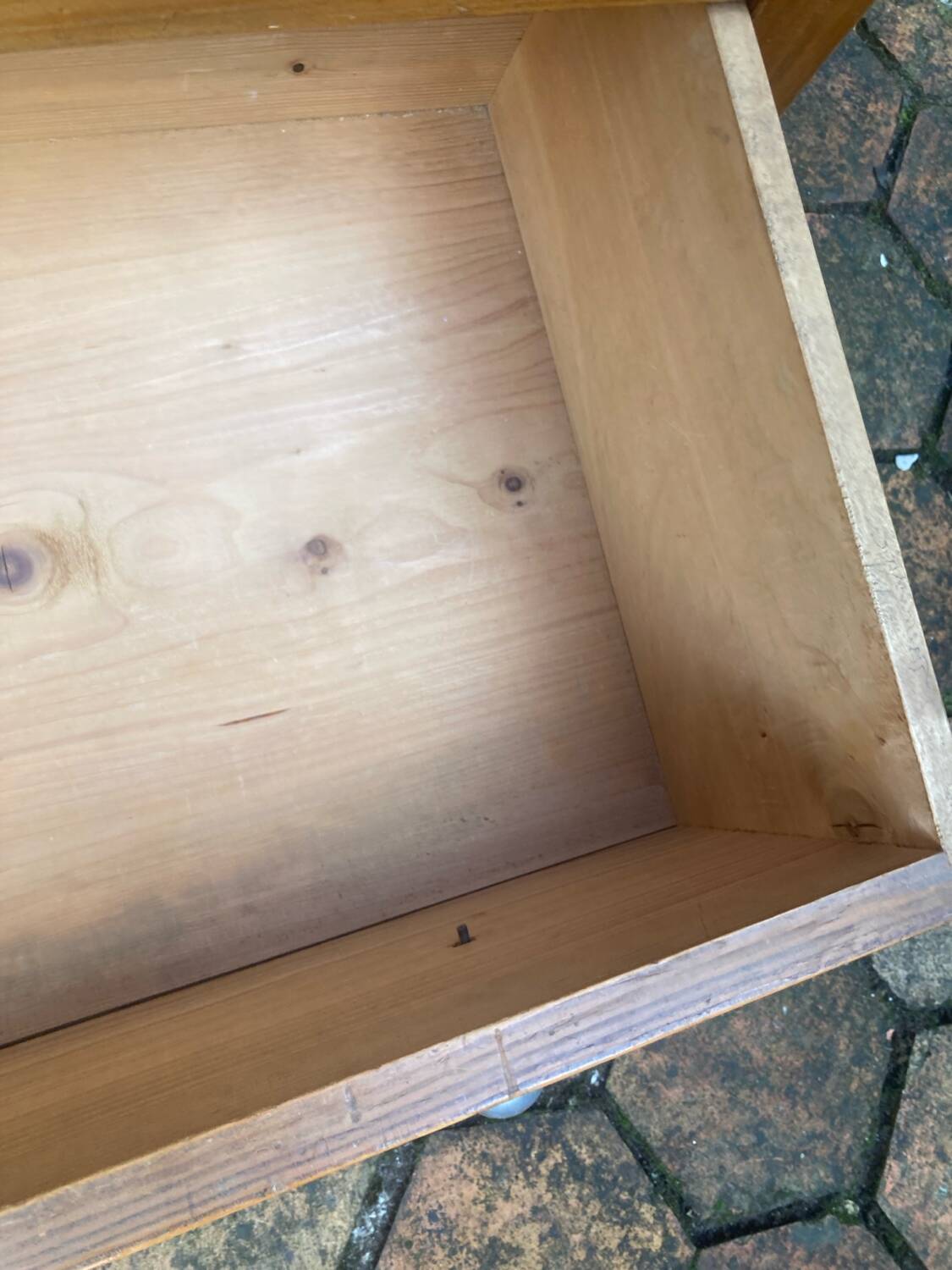 Vintage pine chest of drawers