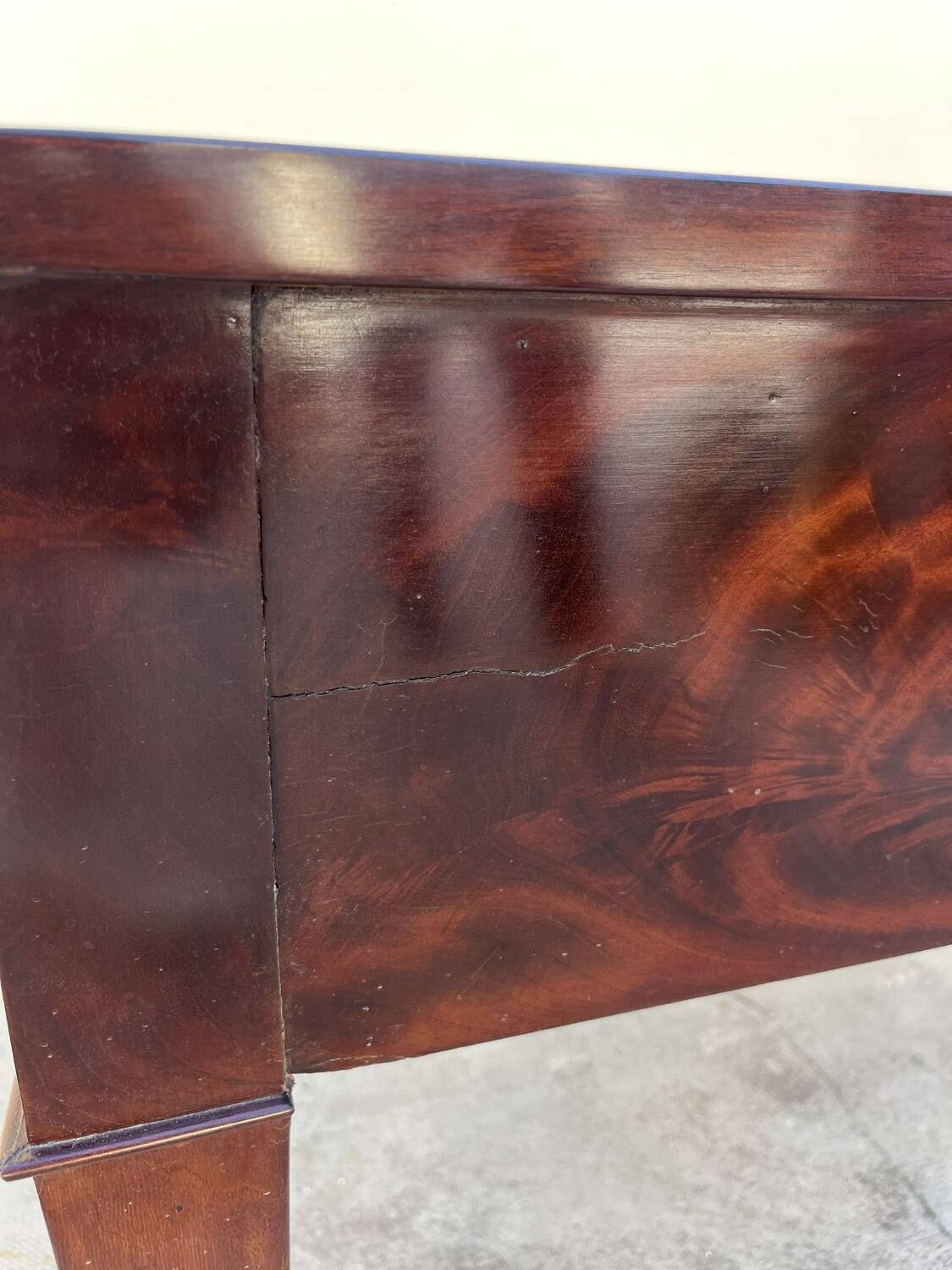 Empire style desk in solid mahogany, 19th century