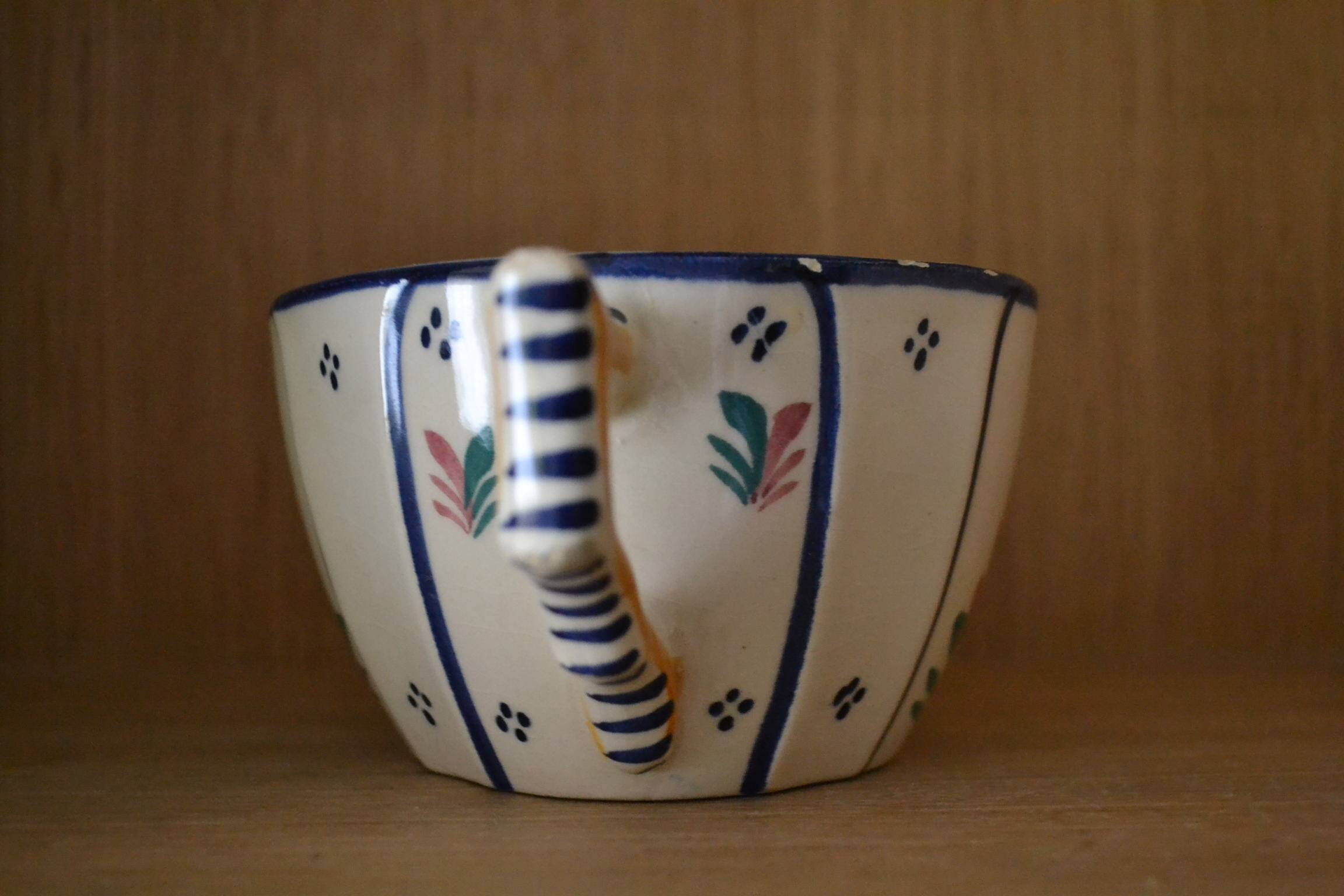 Quimper mug