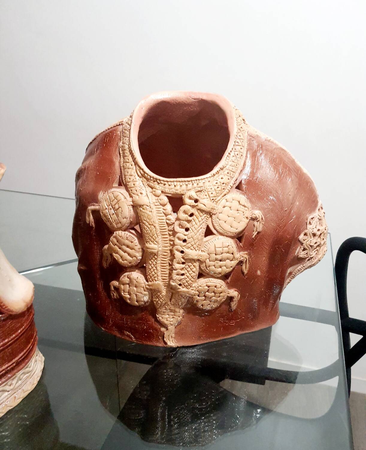 Set of 2 oriental ceramic pots