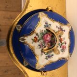 Bouillon bowl