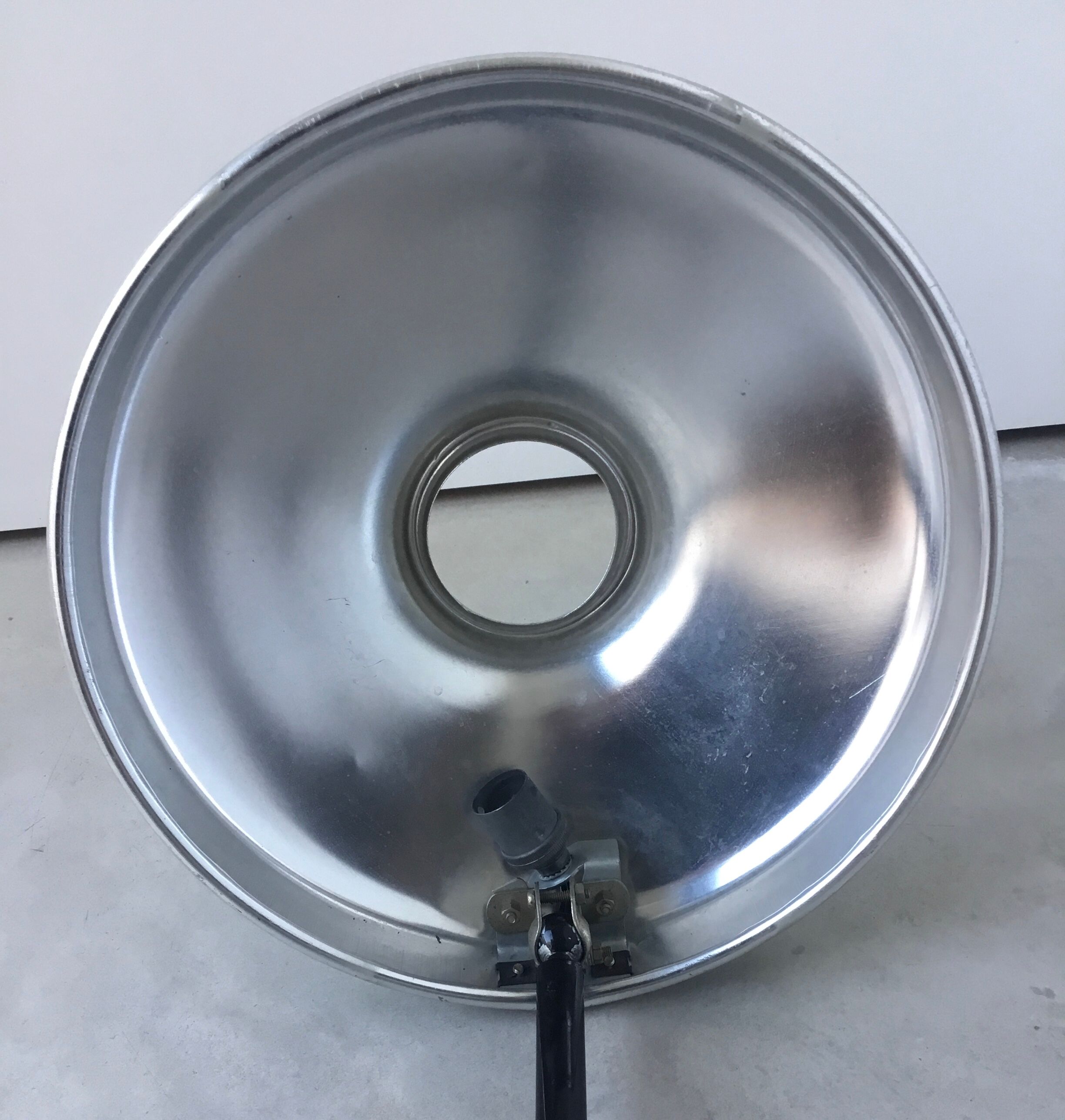 Industrial design ball joint desk lamp - 1950