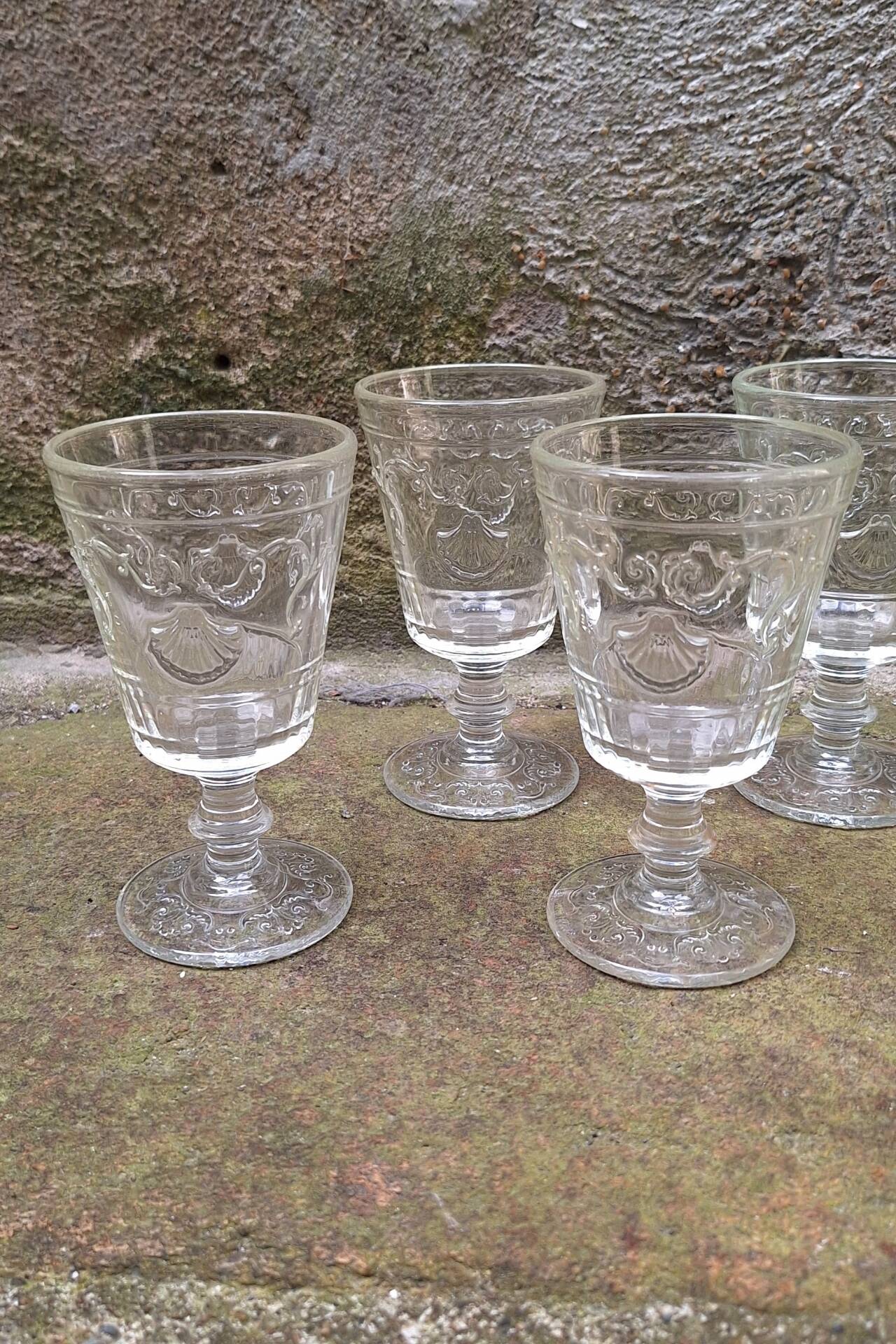 Set of 6 Versailles wine glasses La Rochère