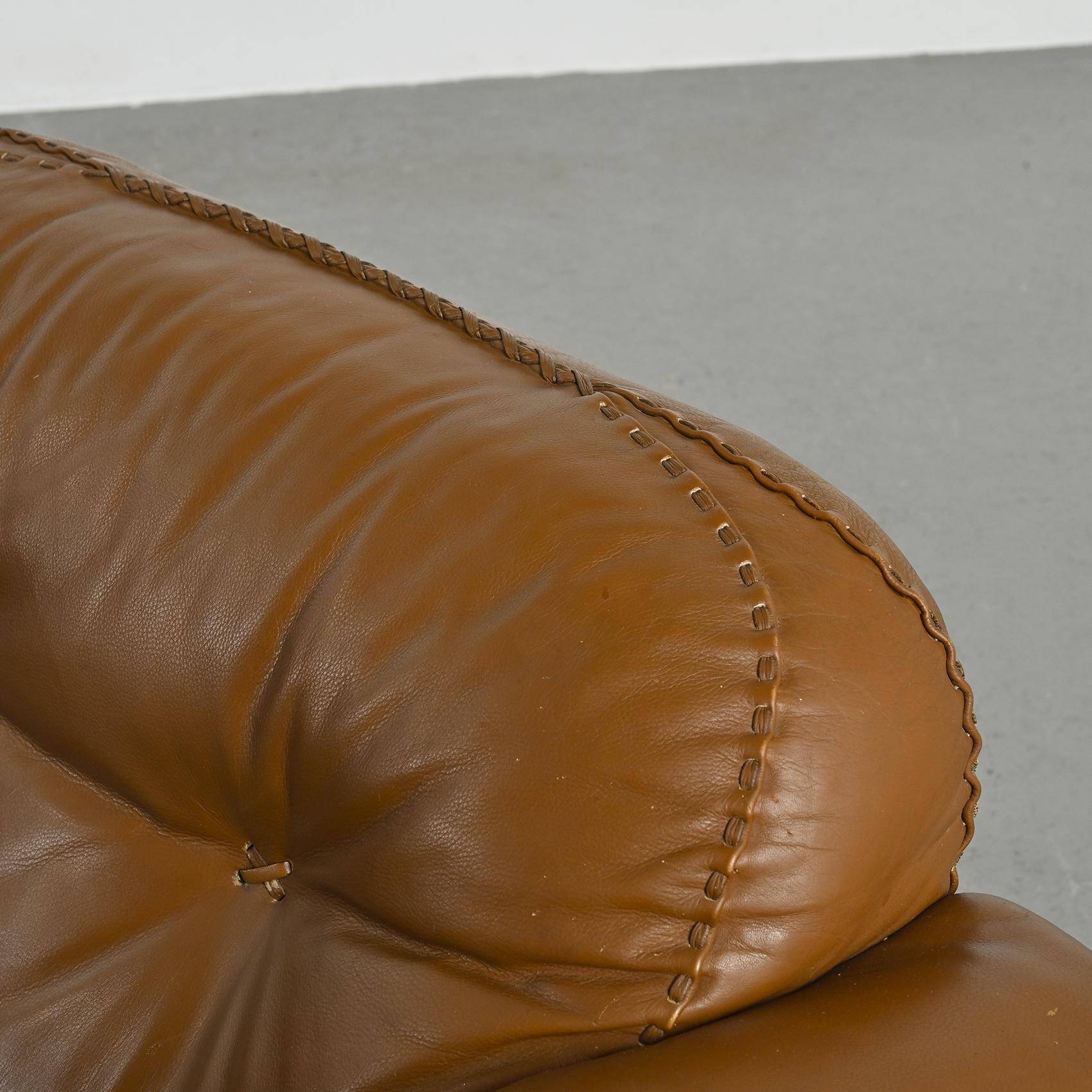 DS 101 leather sofa, DE SEDE circa 1970