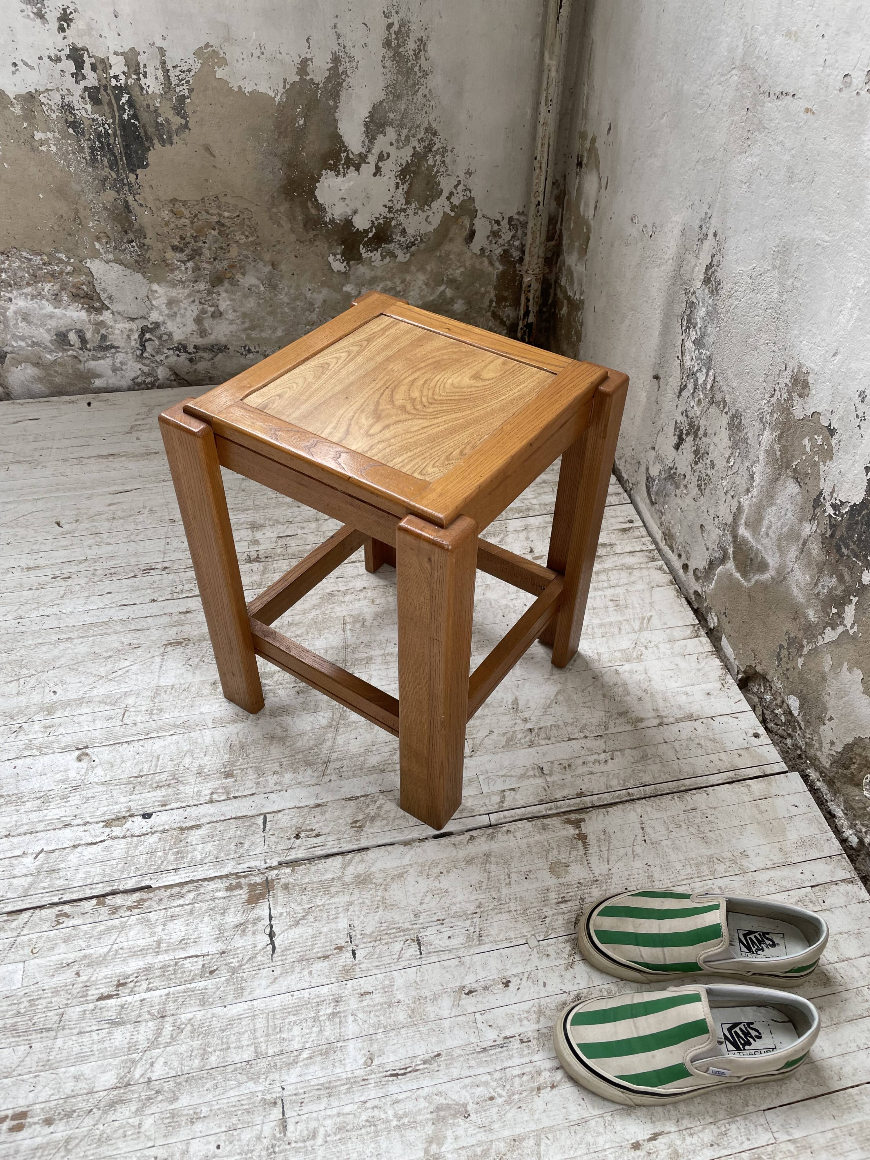 Solid elm stool Maison Regain
