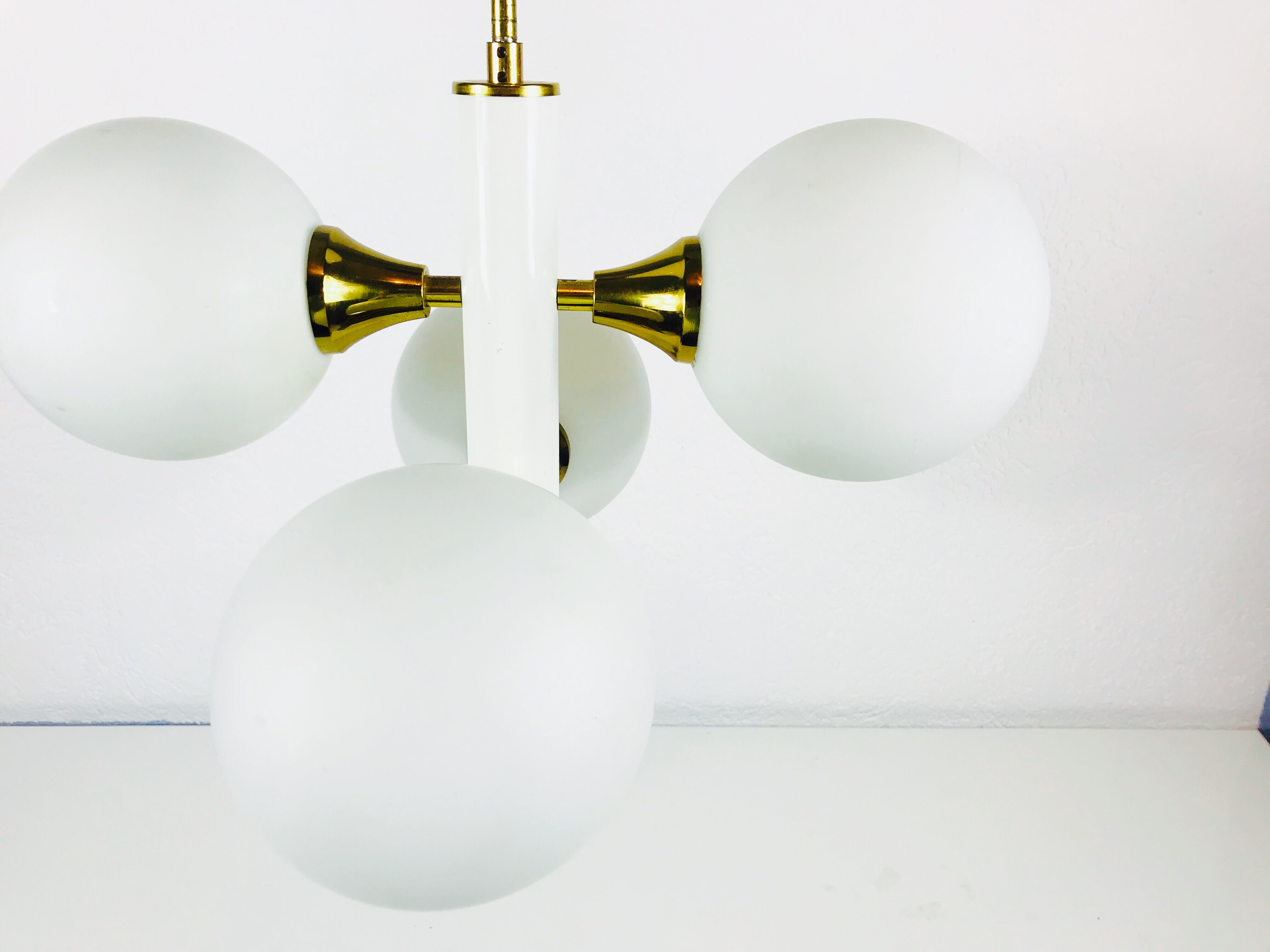 Kaiser Pop Art 4 opaline balls chandelier, 1960s