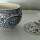 Bonbonniere en faience de gien decor cachemire