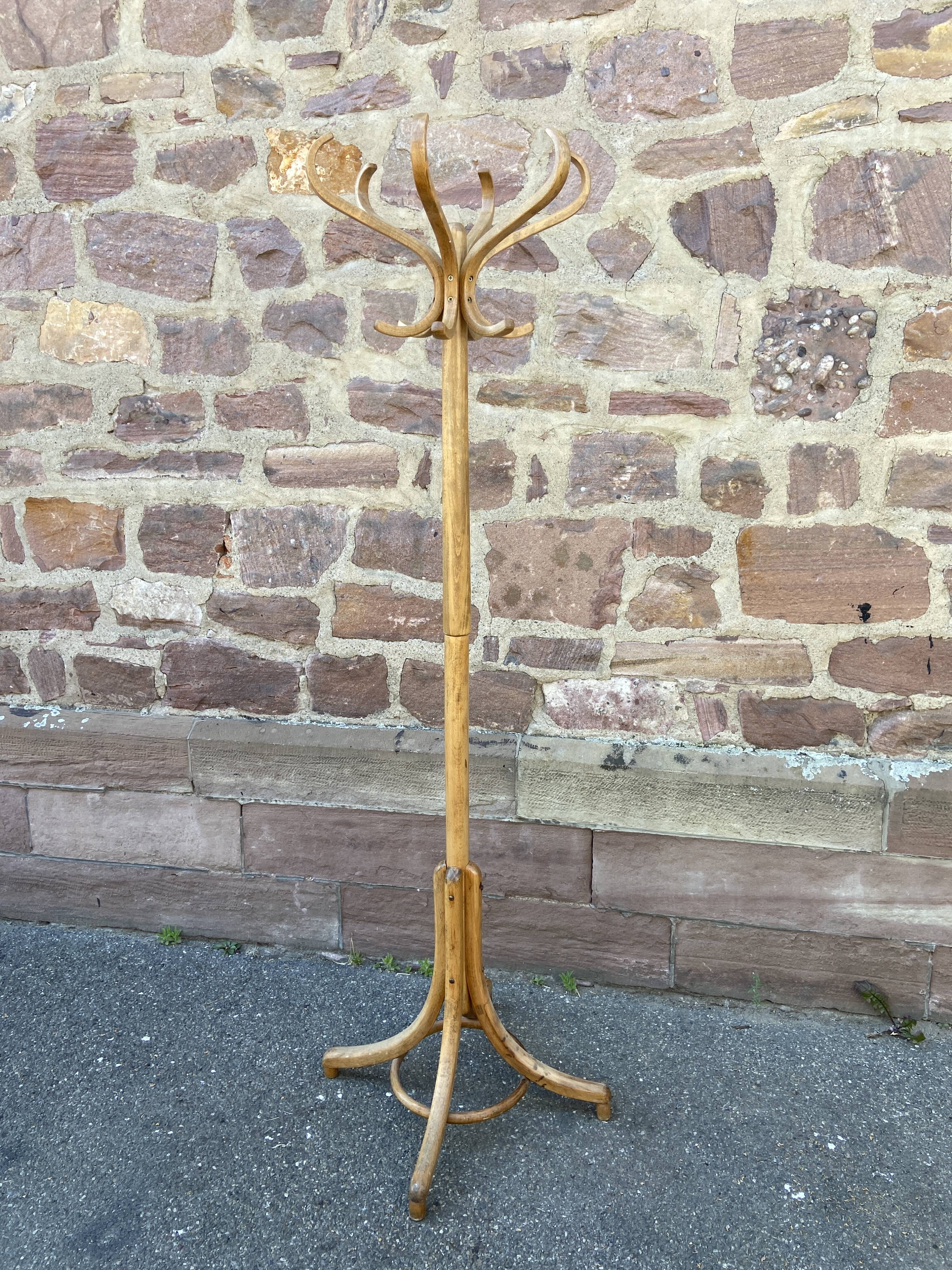Coat rack on foot vintage parrot 1980 bentwood