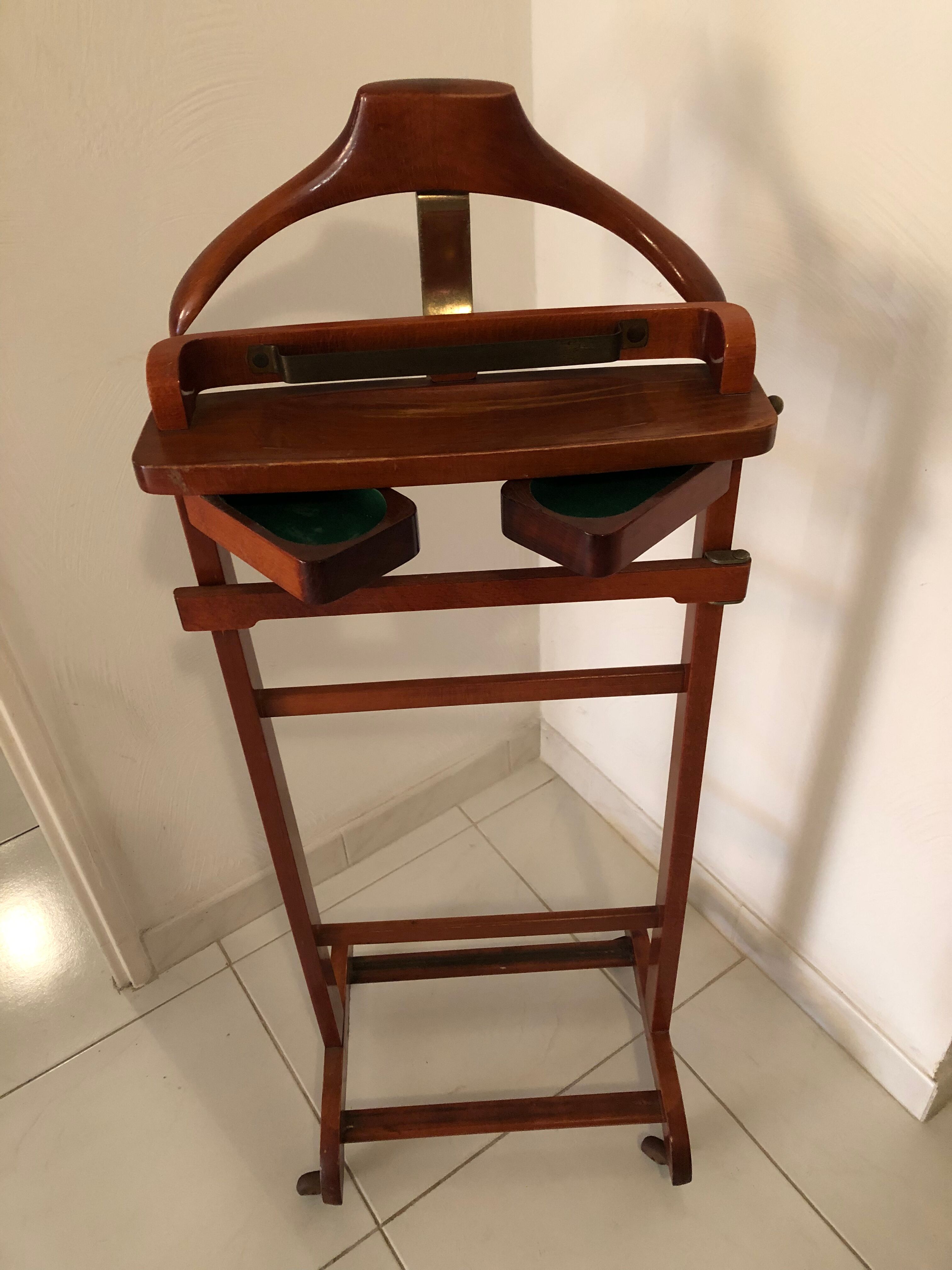 Valet de chambre Reguitti