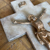 Marble and brass crusifix