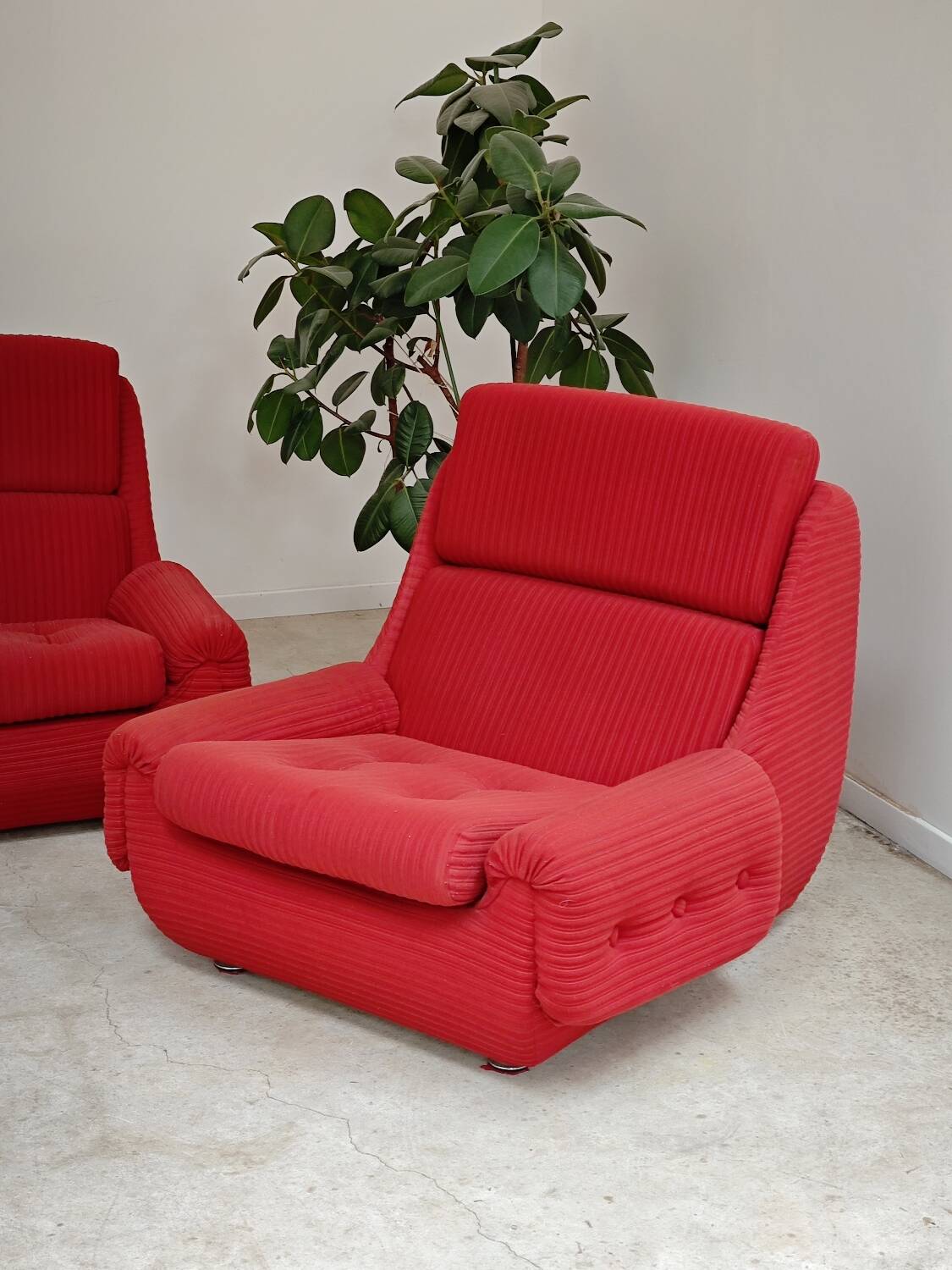 Complete red salon jitona style atlantis space age 1970