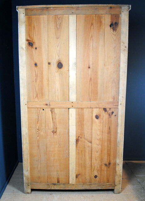 Parisian wardrobe vintage