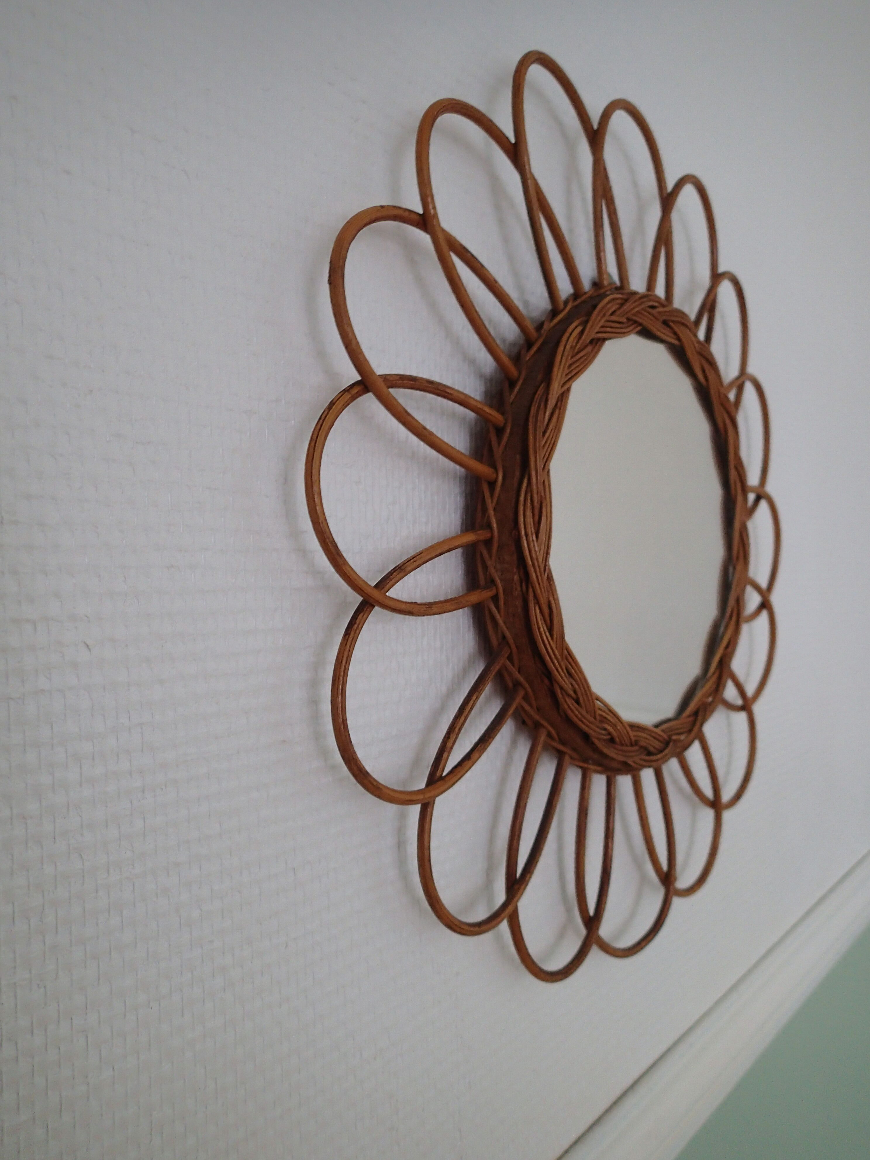 Sun vintage rattan mirror 18cm