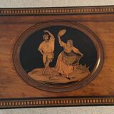 Lacquered wooden box