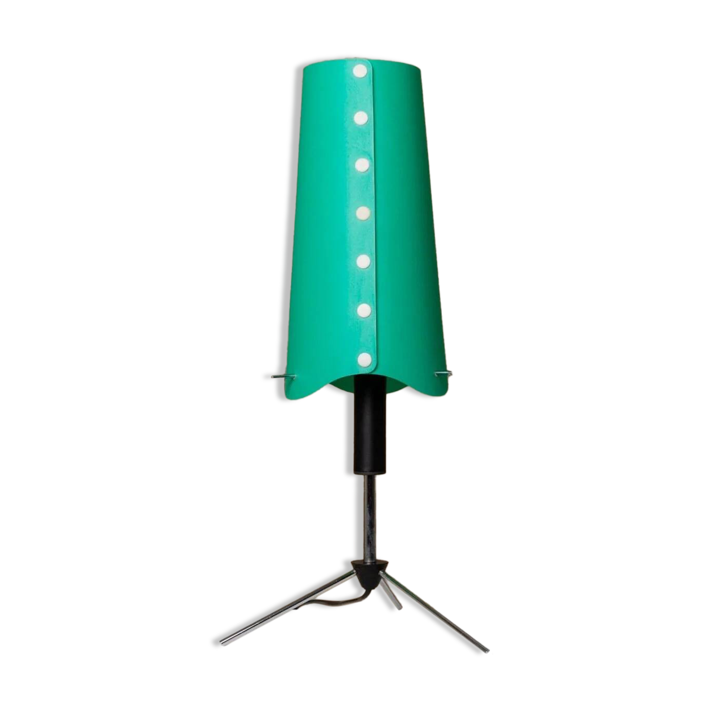 Lampe de table italienne de style Memphis des années 1980 avec cadre en métal noir-chrome et abat-jour en carton ondulé vert.