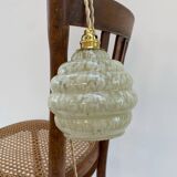 Lampe baladeuse en verre de Clichy jaune pâle