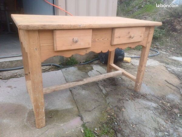 Table de ferme antique Sortie de grange